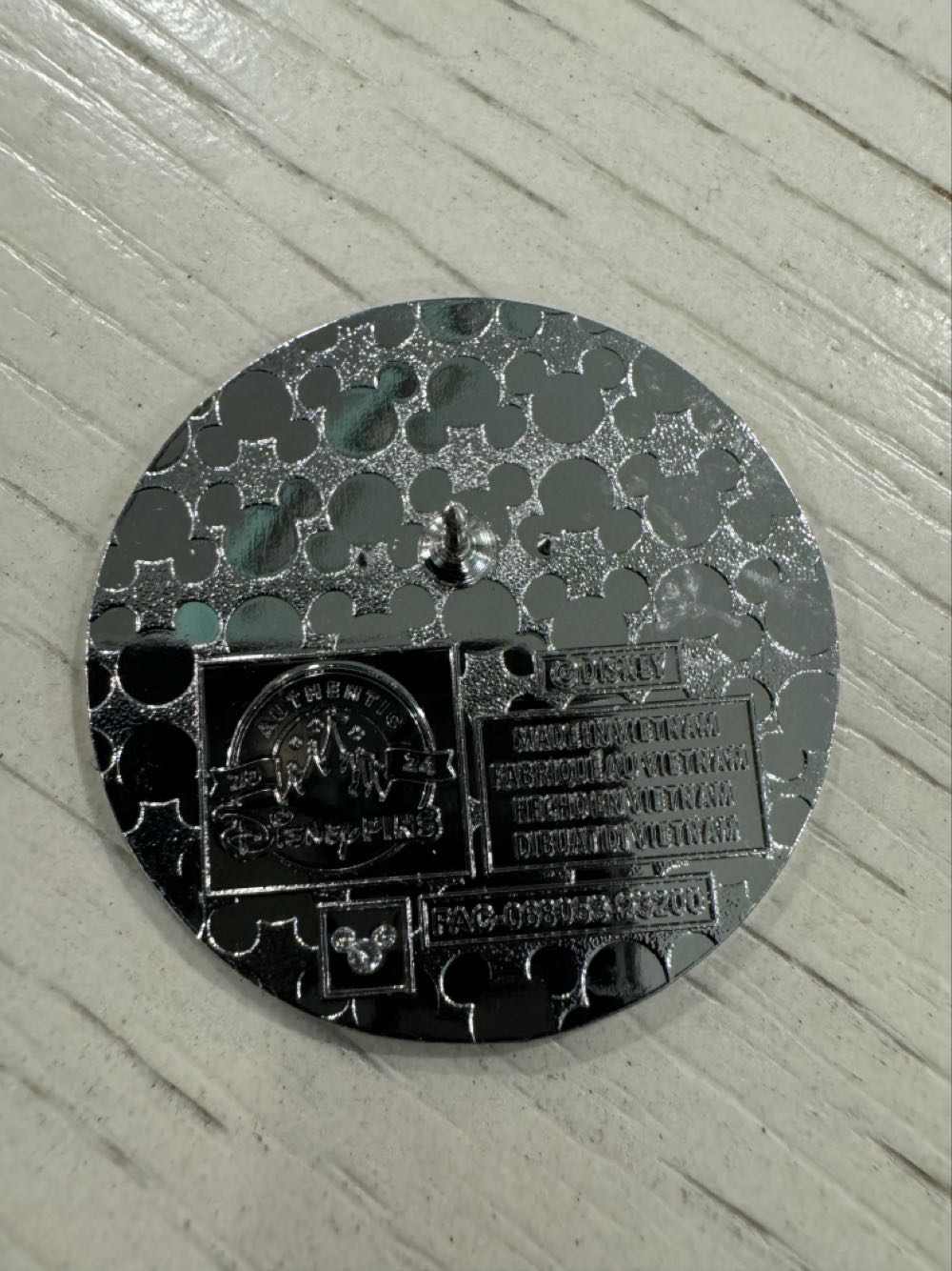 Mickey Mouse Club, Mickey with red circle  pin collectible - Main Image 2