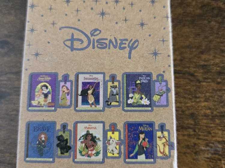 Princess Book - Enamal pin collectible - Main Image 2