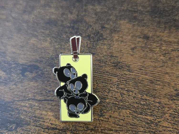 Princess Book - Enamal pin collectible - Main Image 4