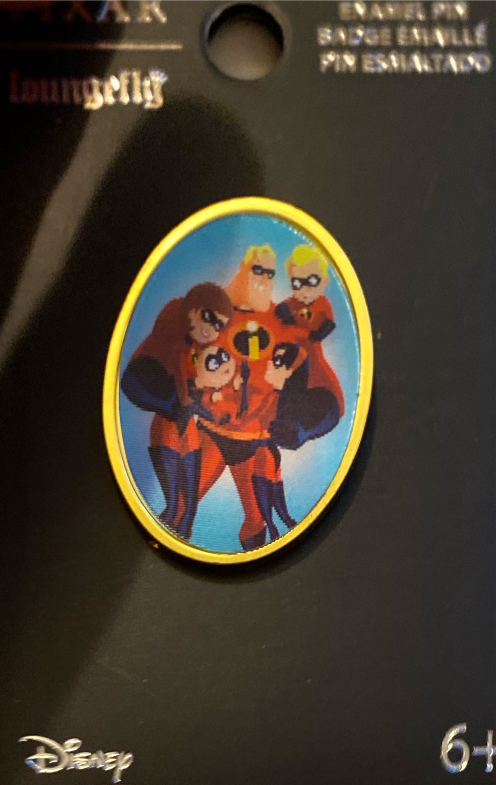 Incredibles Family Hologram Changing Pin  pin collectible - Main Image 2