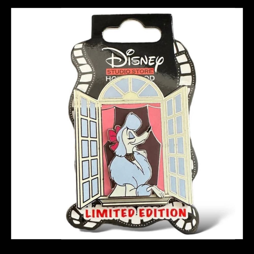 Oliver & Co.-Georgette  pin collectible - Main Image 2