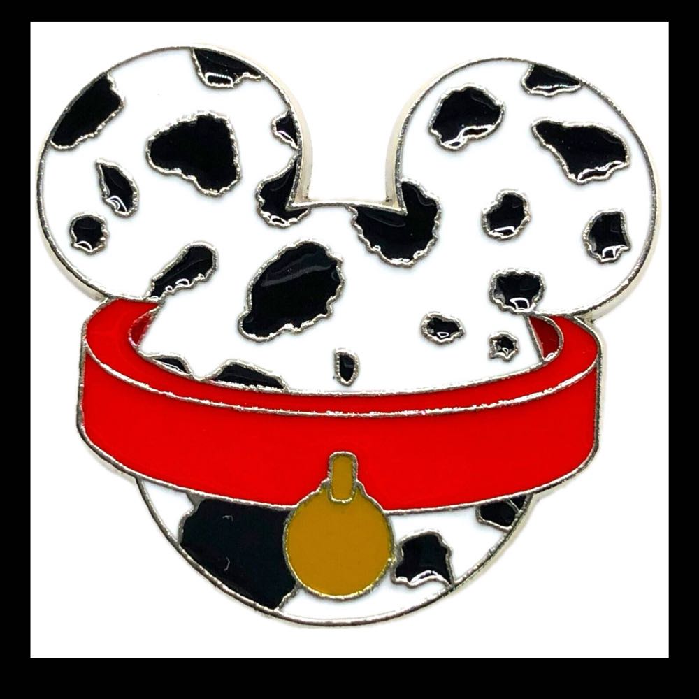 Lady Death Chaos Rules Comic Cover Pin