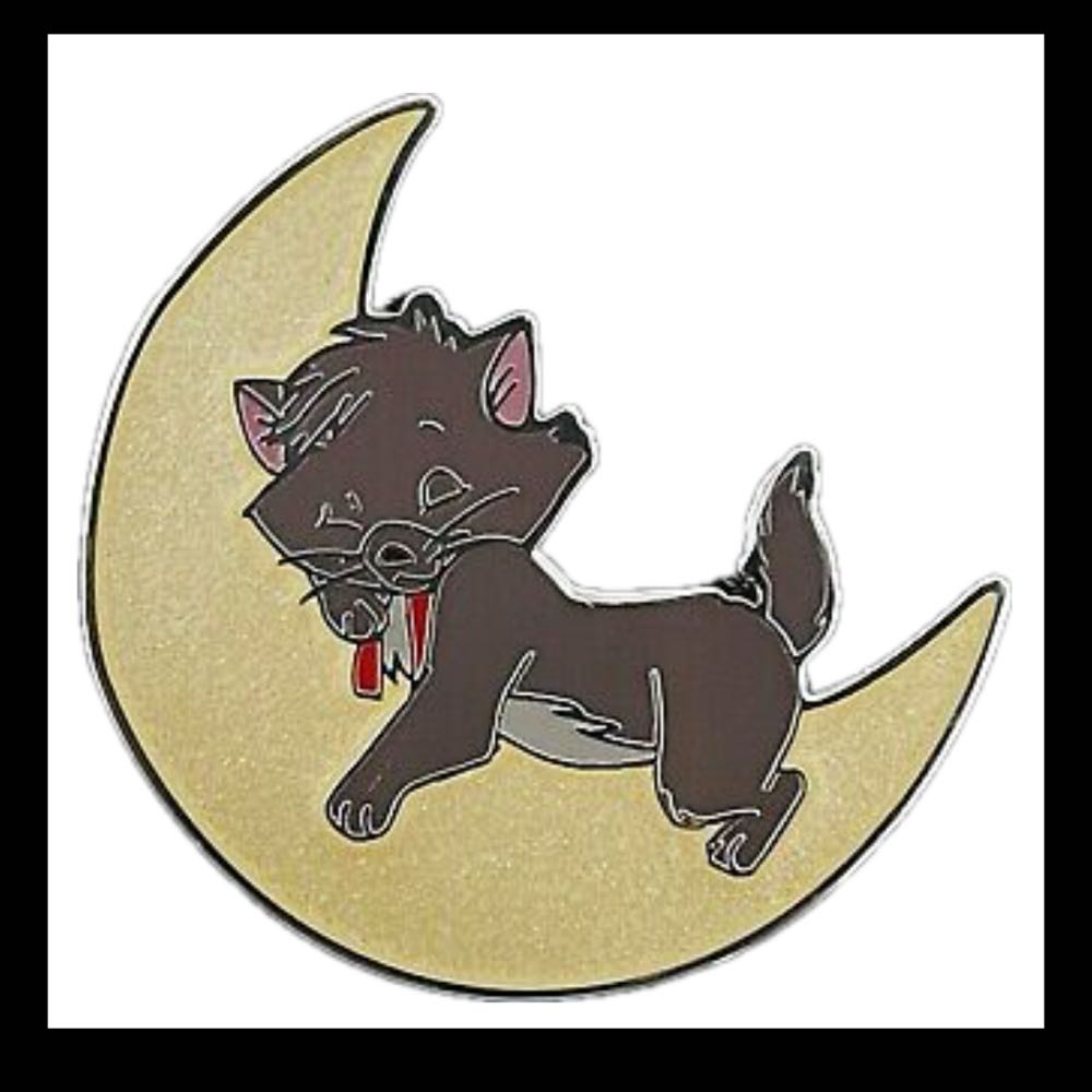 DVC PIN Mickey With Suit Case