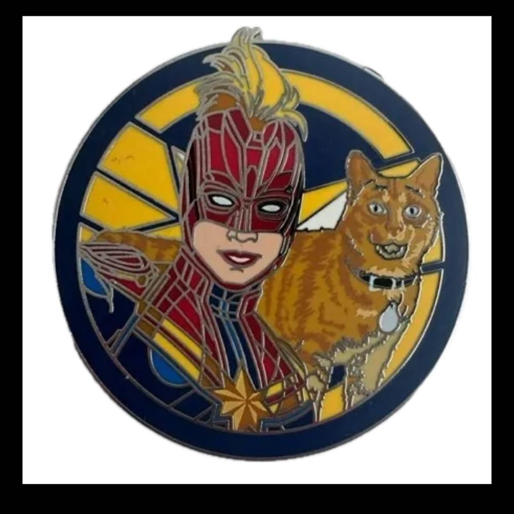 Captain Marvel & Goose  pin collectible - Main Image 2