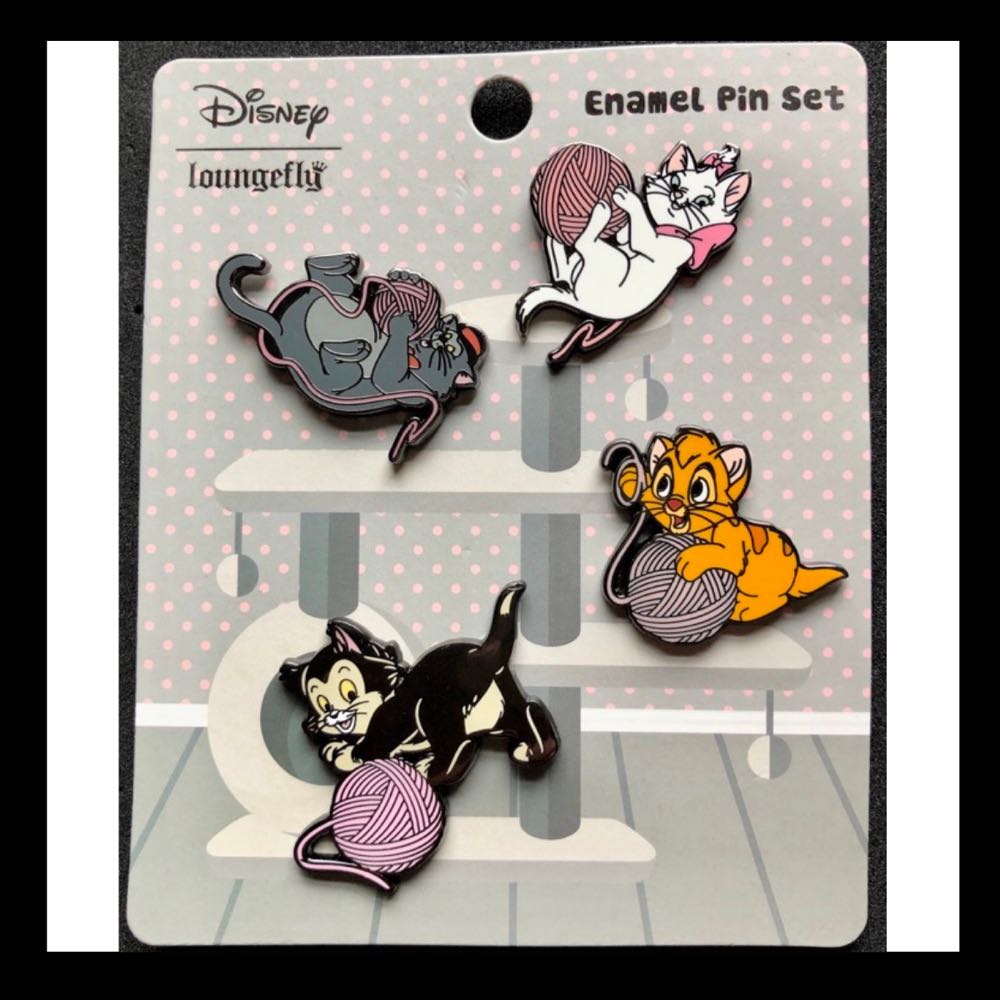 Figaro   pin collectible - Main Image 2