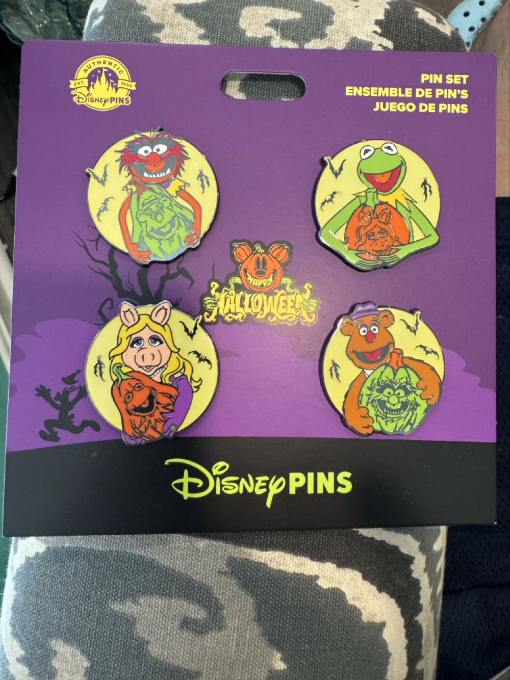 Hidden Mickey: 2019 Shapes - Minnie