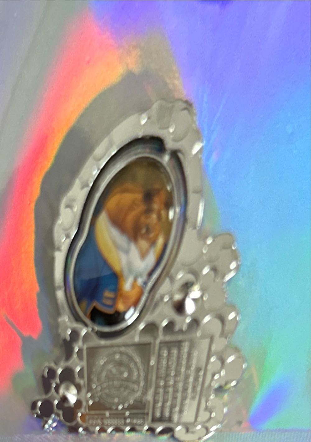 Beauty And The Beast Spinner  pin collectible [Barcode 466042592574] - Main Image 3