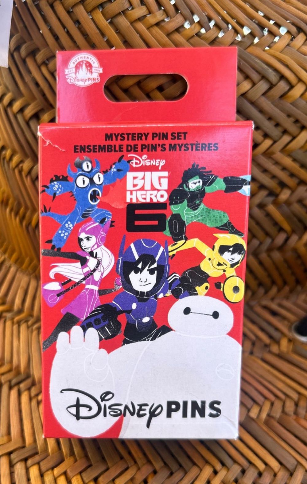 Big Hero 6 Blind Mystery Set - Fred & Baymax  pin collectible - Main Image 2