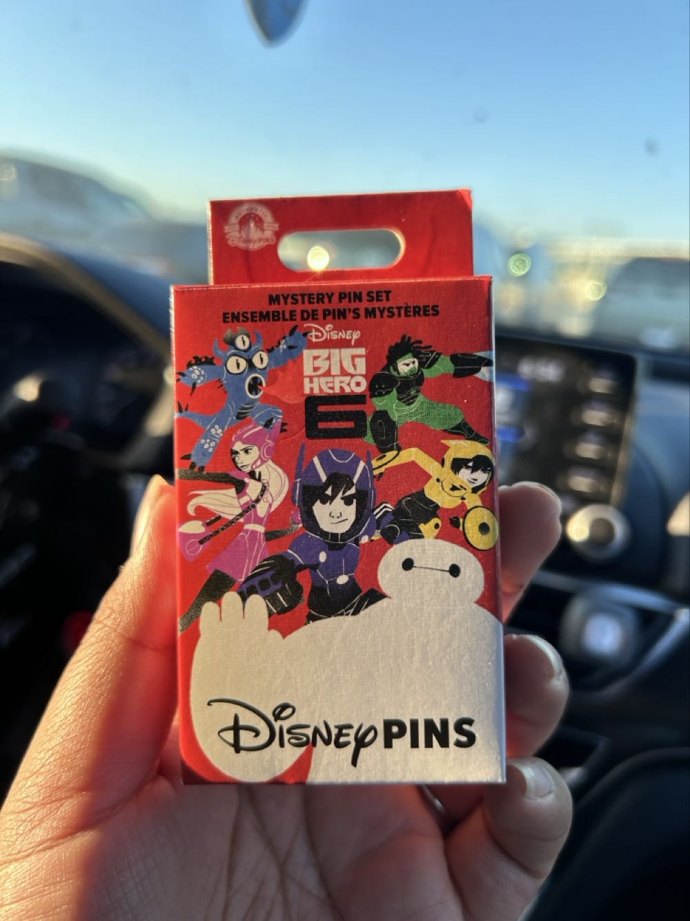 Big Hero 6 Blind Mystery Set - Honey Lemon & Baymax  pin collectible [Barcode 400975668807] - Main Image 2