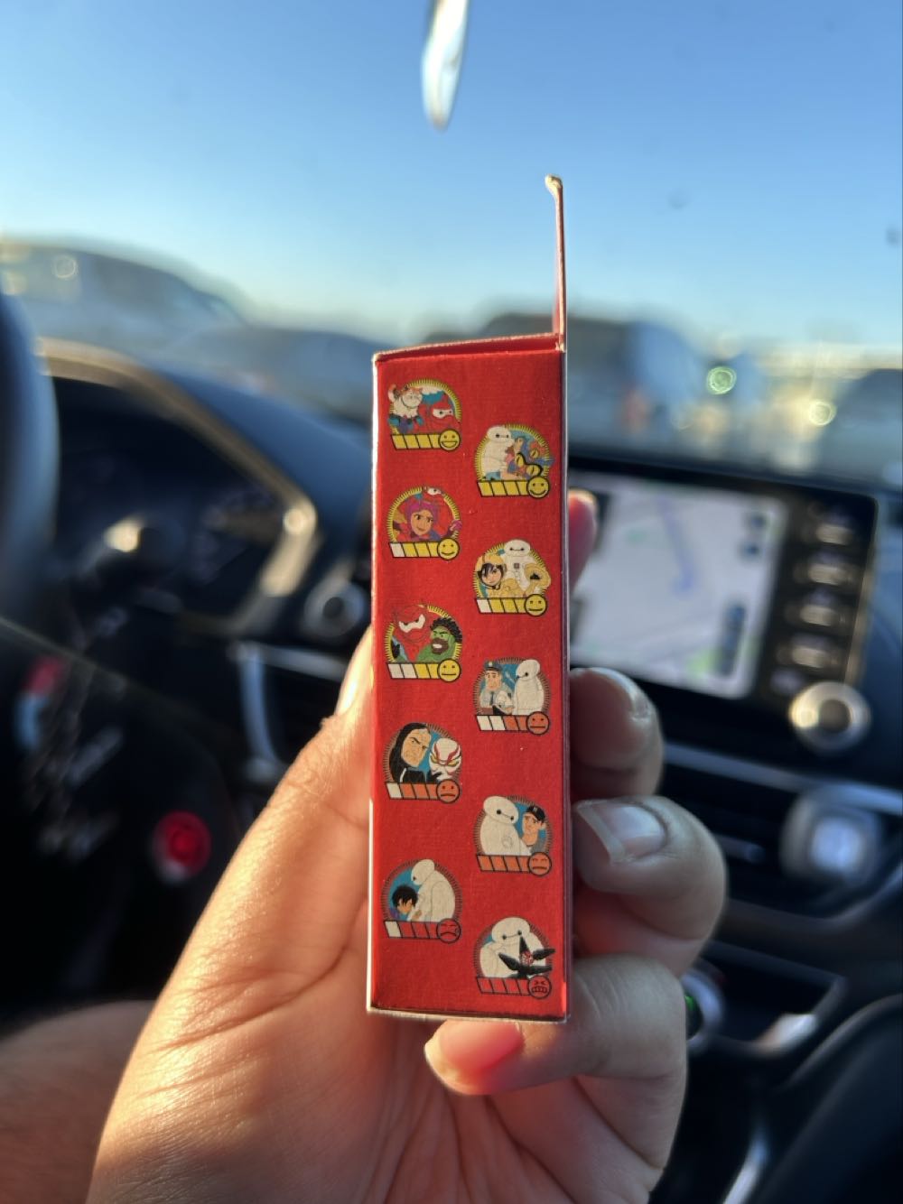 Big Hero 6 Blind Mystery Set - Honey Lemon & Baymax  pin collectible [Barcode 400975668807] - Main Image 3