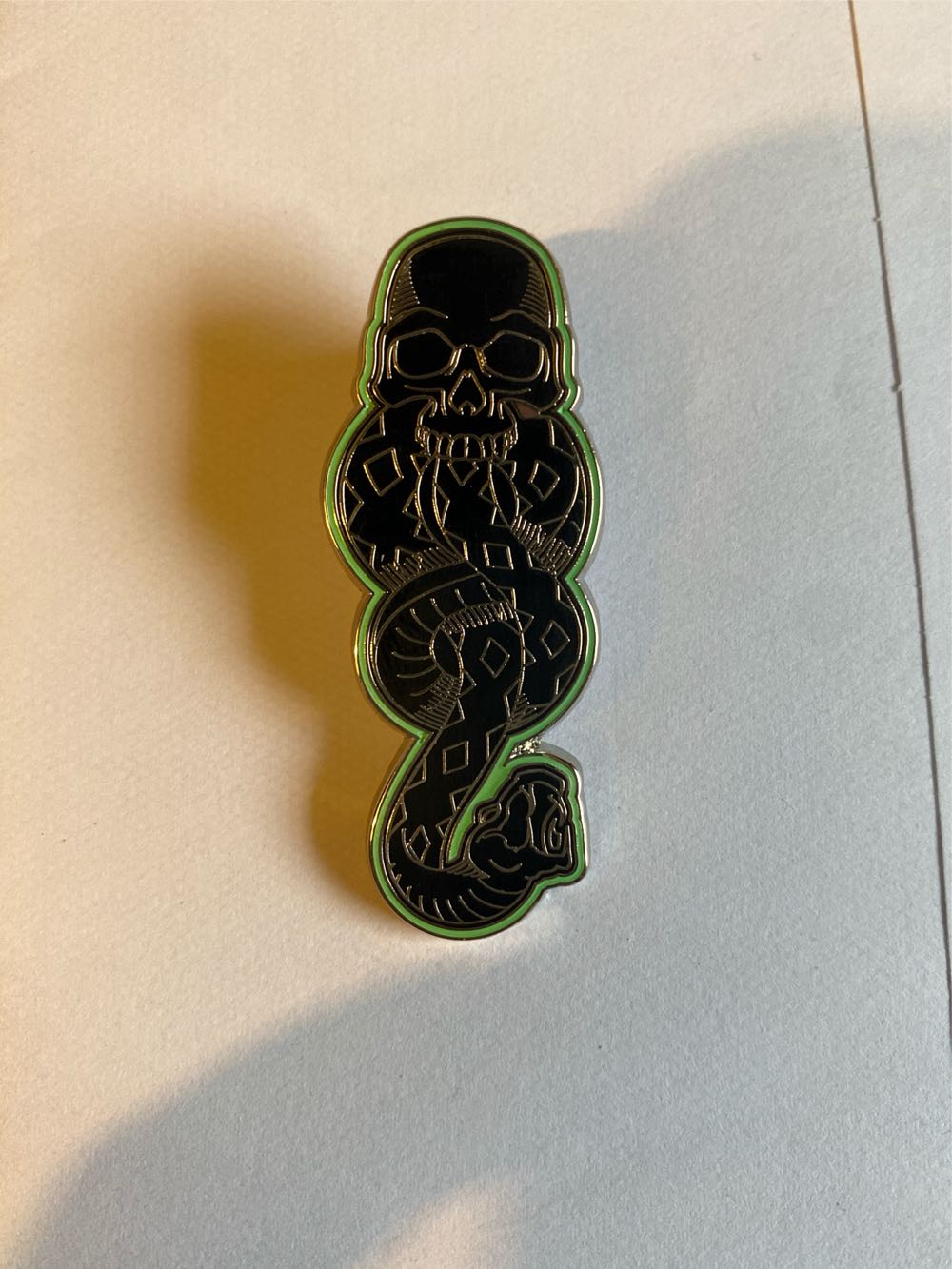 The Dark Mark - Wizarding World pin collectible [Barcode 7273603957832] - Main Image 2