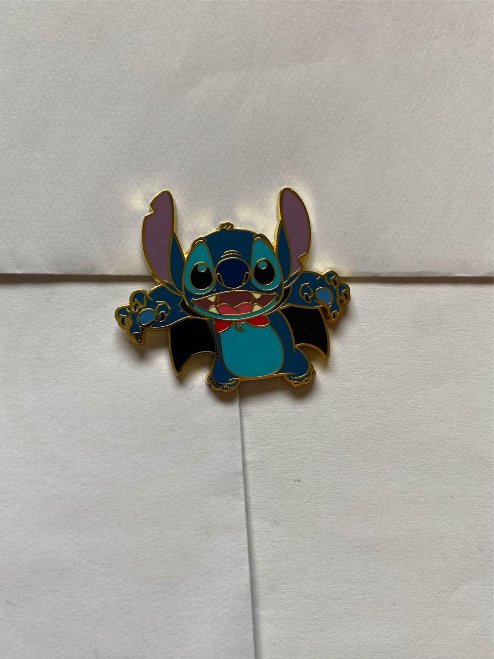 Christmas Disney Parks Mickey & Minnie 2 Pin Set Making Christmas Magical