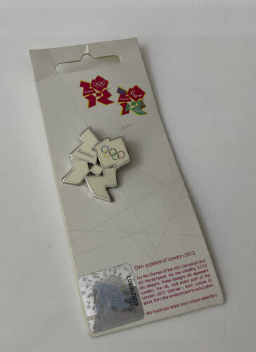 Disney Mickey Mouse Rainbow Aulani Pin Pin 32724