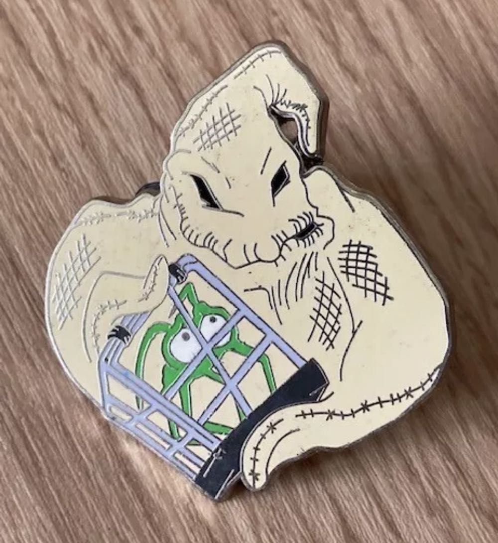 Disney Store Winnie The Pooh 45th Anniversary Key Many Adventures Of