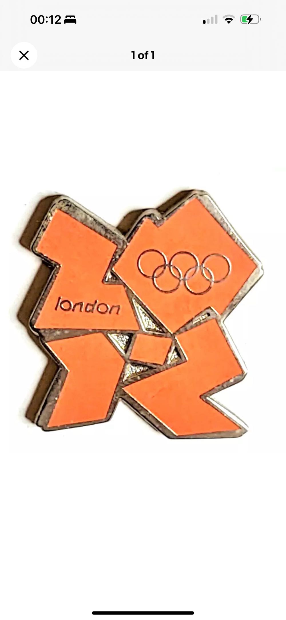 London 2012 TEAM GB Silver Square  pin collectible [Barcode 5060182905307] - Main Image 2