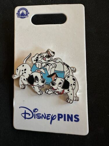 Pocahontas - Percy on Pillow - Villain Sidekicks Booster Set