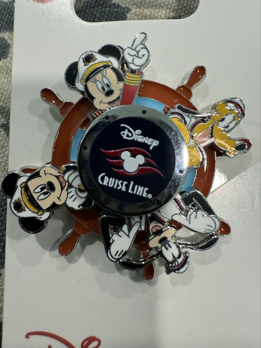 Disney Cruise Line DCL, Ships Wheel, Mickey, Minnie, Goofy, Pluto  pin collectible [Barcode 400973769186] - Main Image 2