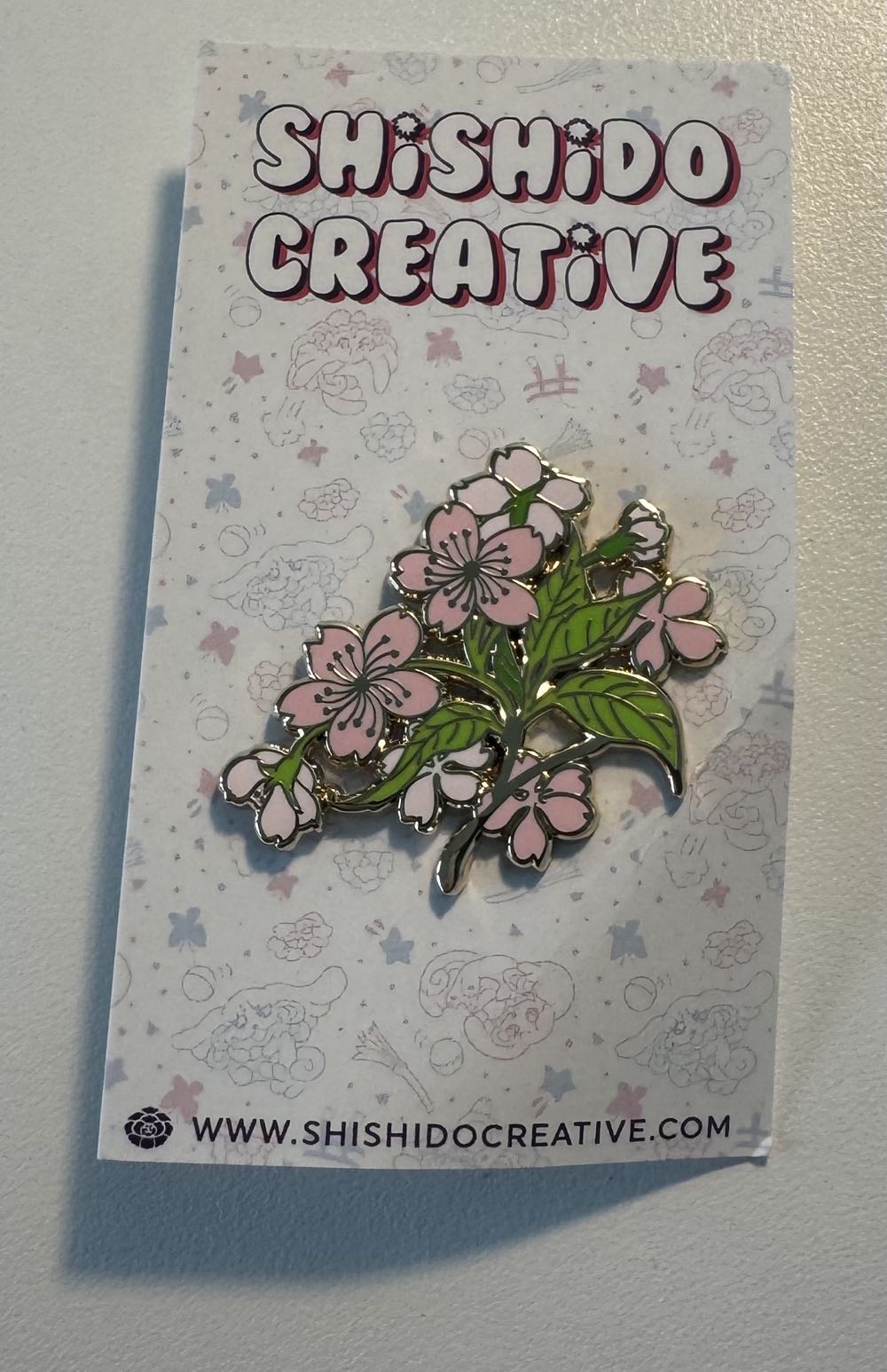 Flowers  pin collectible - Main Image 2
