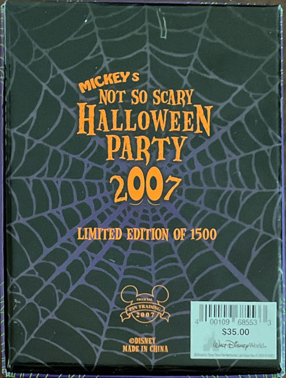 WDW: MNSSHP 2007 Trick Or Treat Oversized Pin With Box - Limited Edition pin collectible - Main Image 3
