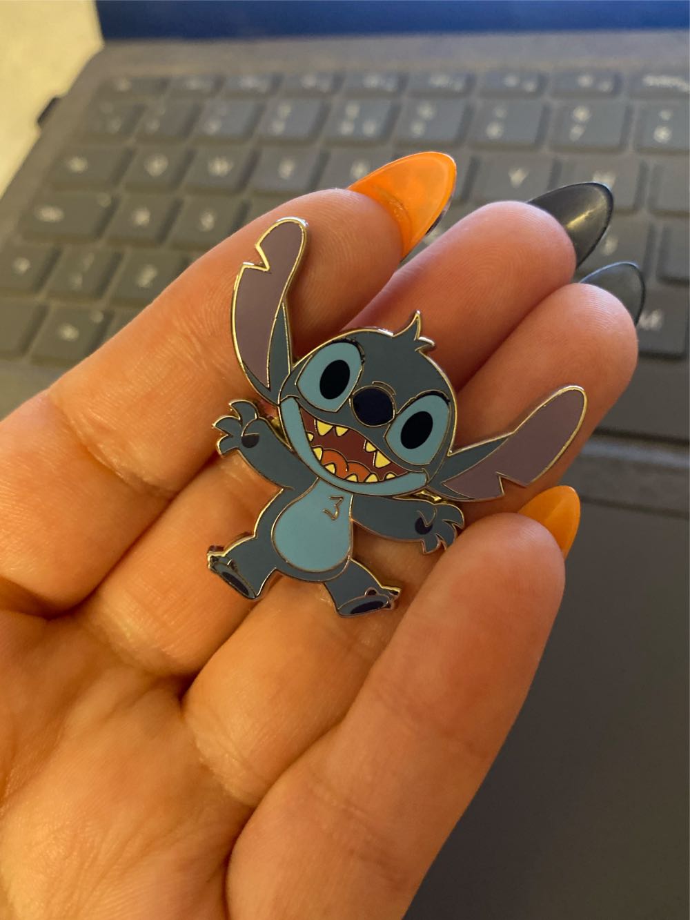 Titanic Collectors Badge 1912