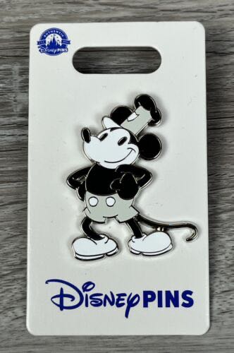 Blue Zeus Deluxe Enamel Pin