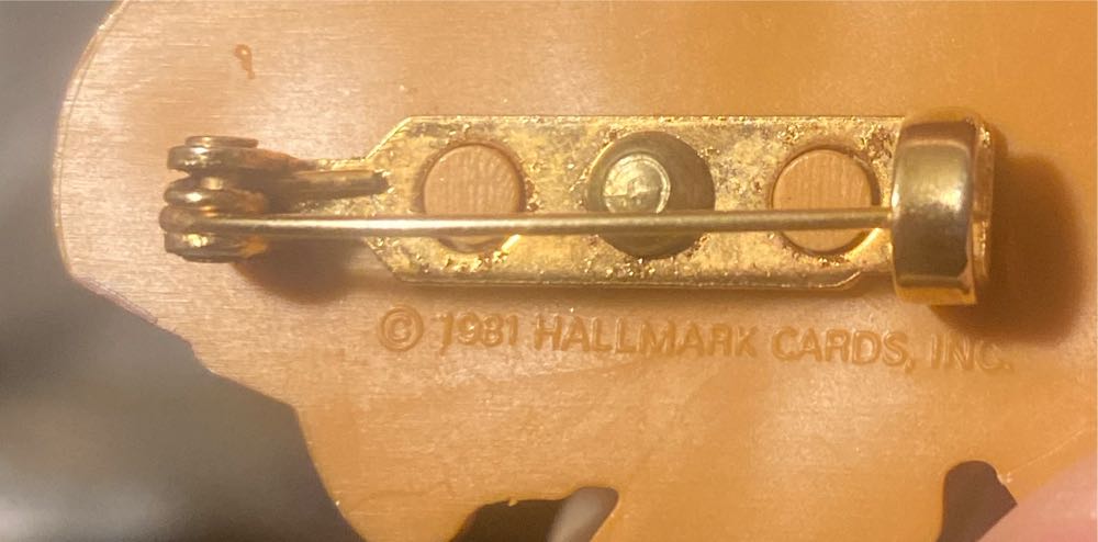 1981 Hallmark Pilgrim Bird Lapel Pin - Collectible Lapel Pin pin collectible - Main Image 3