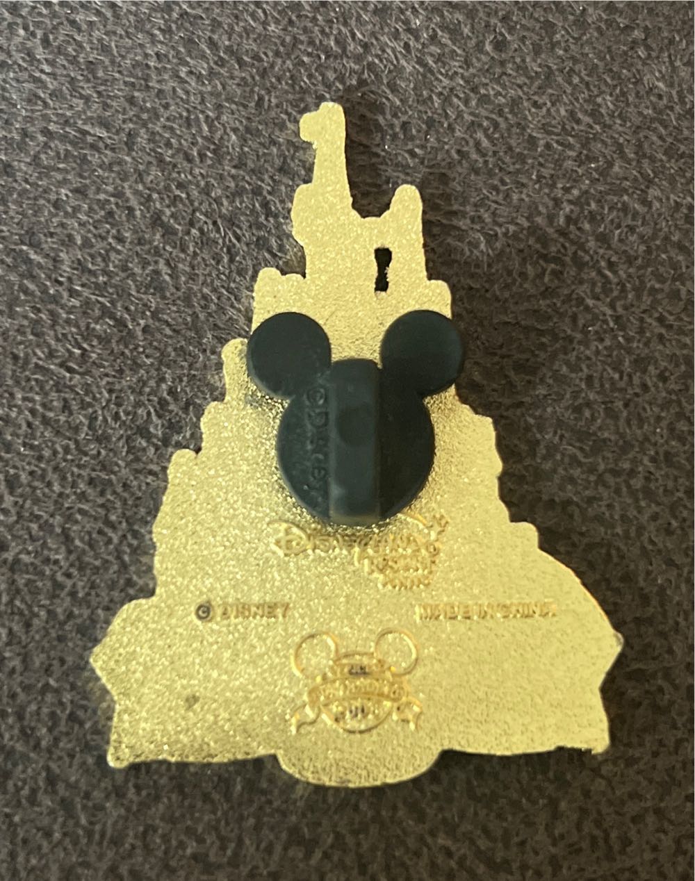 Disneyland Park  pin collectible - Main Image 2