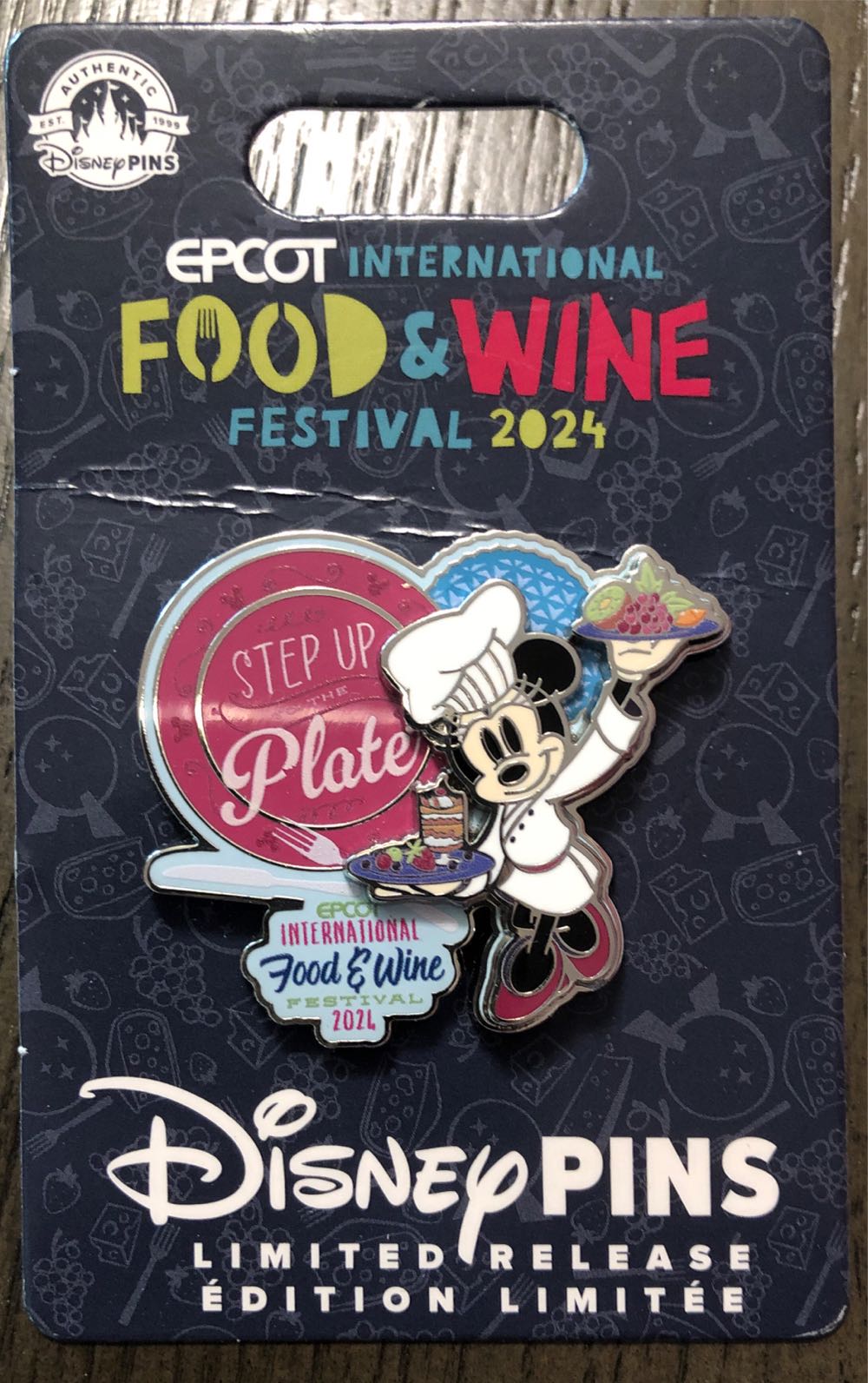 Disney Incredibles Dad Robert Bob Parr And Jack