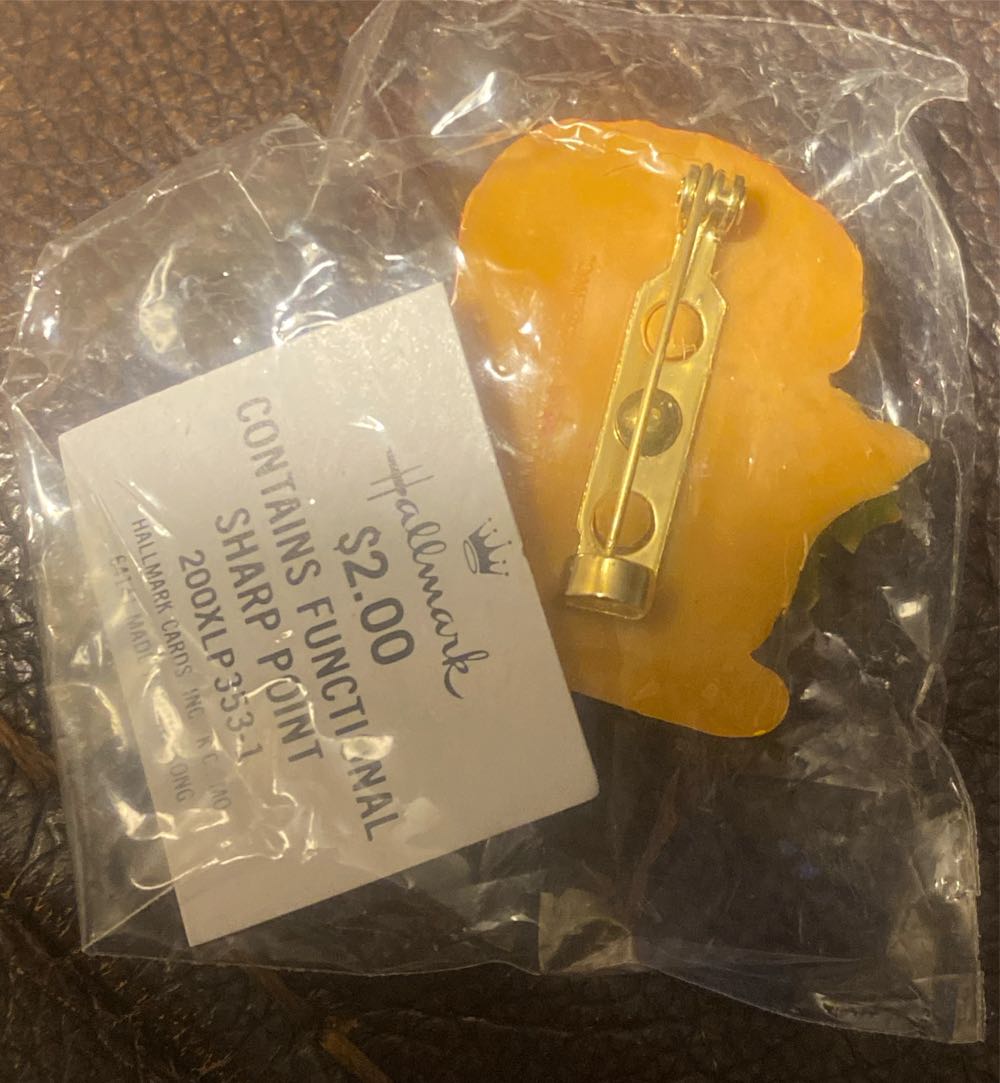 Hallmark Christmas Owl - Collectible Lapel Pin pin collectible - Main Image 3