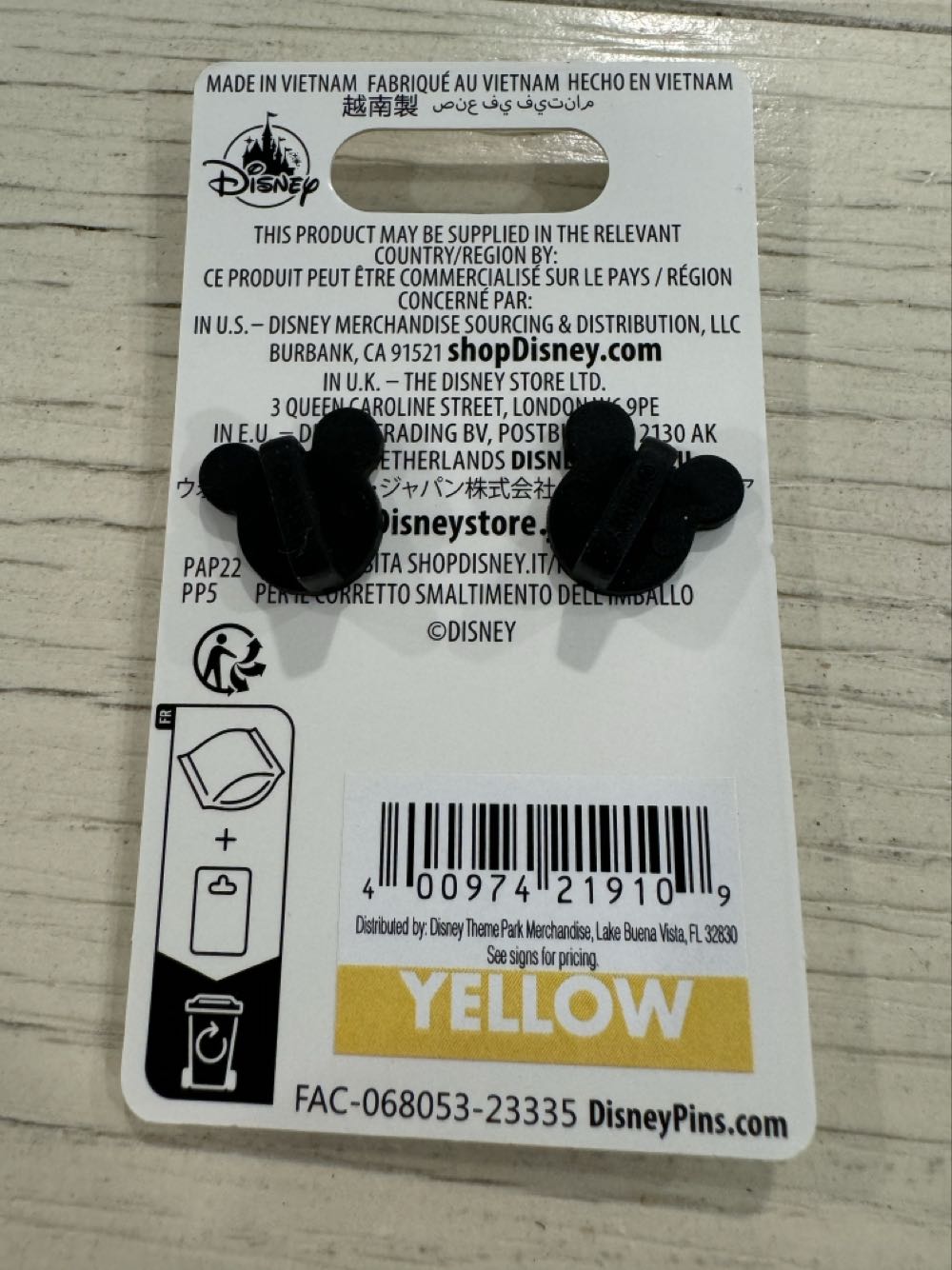 It’s a small world - Disney Parks pin pin collectible [Barcode 400974219109] - Main Image 2