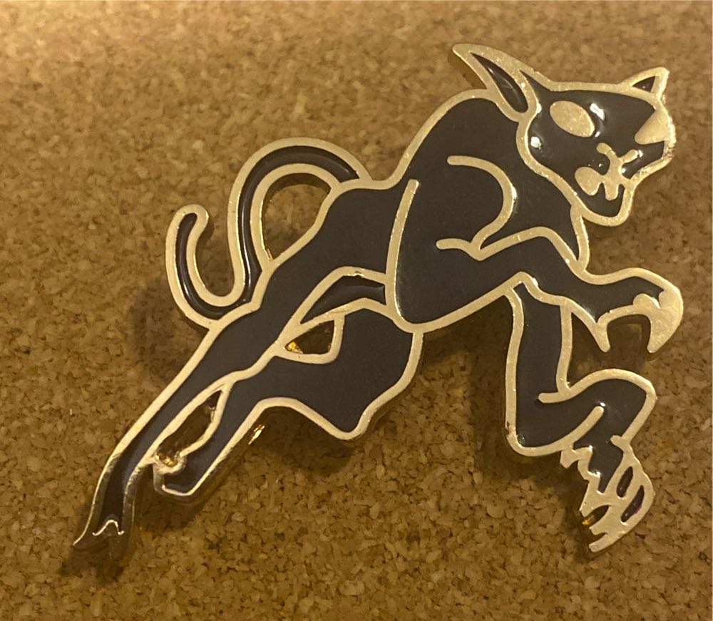 Harry Potter Wizarding World Loot Crate Fantastic Beasts Matagot 2019 - Collectible Enamel Pin pin collectible - Main Image 3