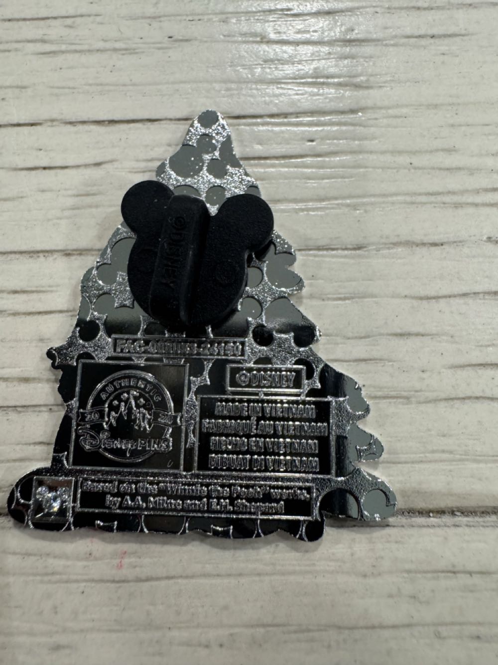 Gnome Winnie The Pooh With Christmas Tree  pin collectible - Main Image 2