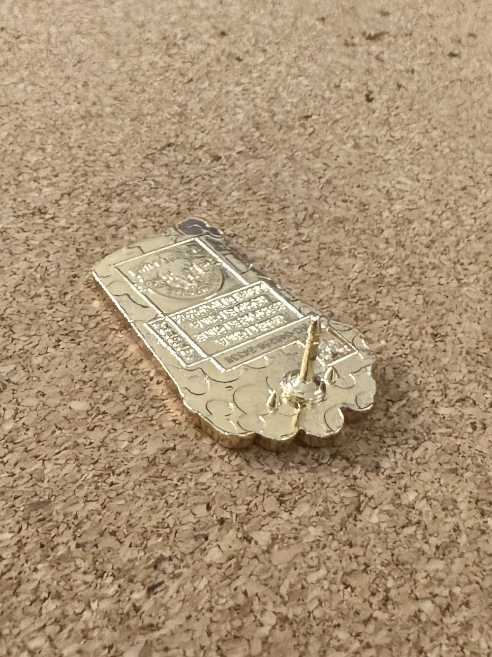 Popcorn Bucket - Tinker Bell - Hard Enamel, Metal pin collectible - Main Image 3