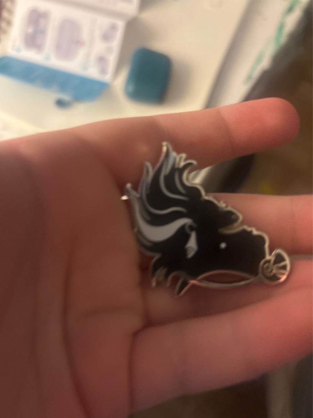 Disney Villans Pin Set  pin collectible - Main Image 2