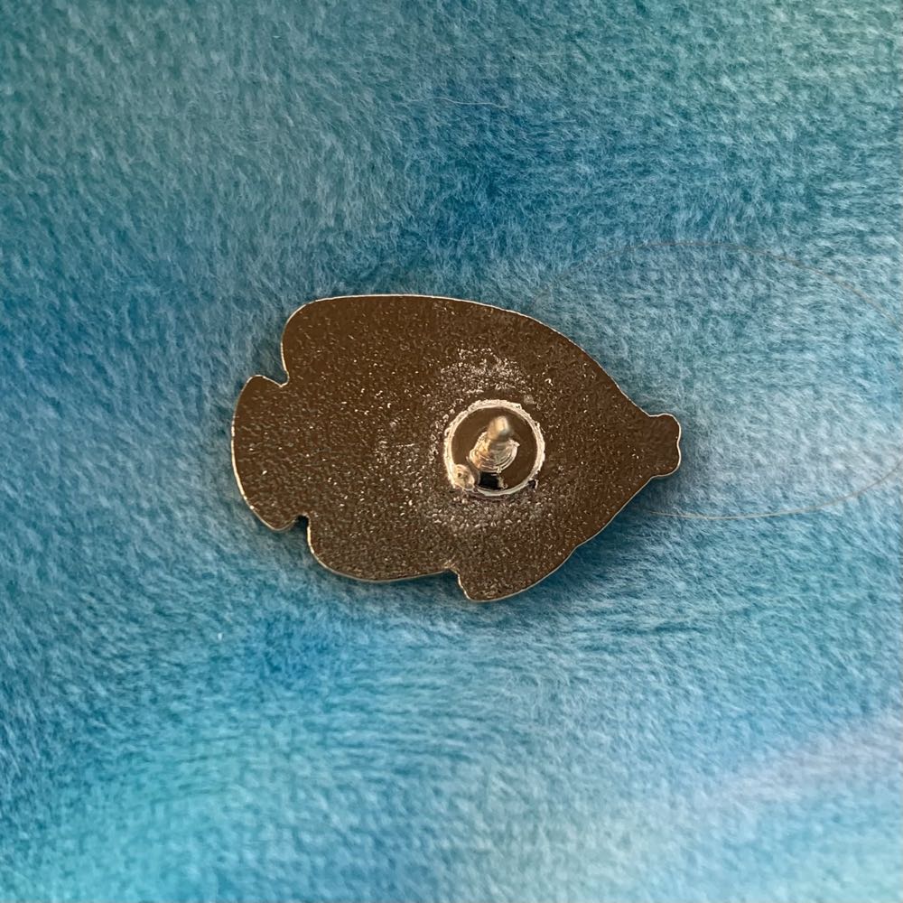 Butterfly Fish Mini Pin - Hard Enamel, Gold Plating pin collectible - Main Image 2