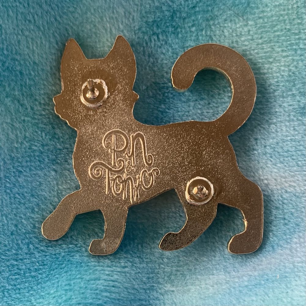 Red Cat - Hard Enamel, Screenprint, Gold Plating pin collectible - Main Image 2