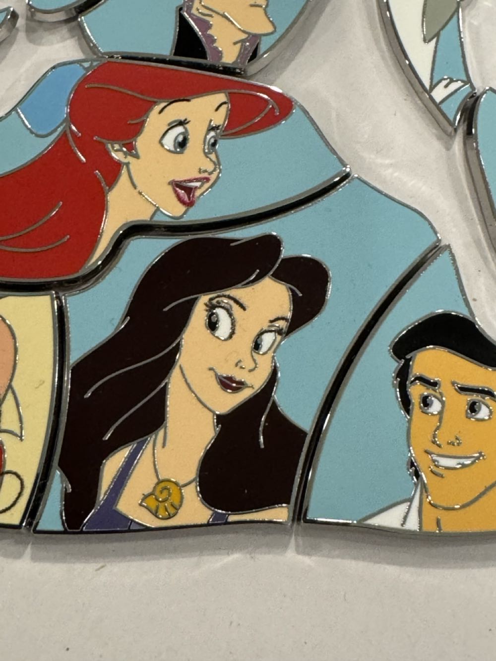 Christmas Disney Parks Christmas Minnie Pin Mrs Santa