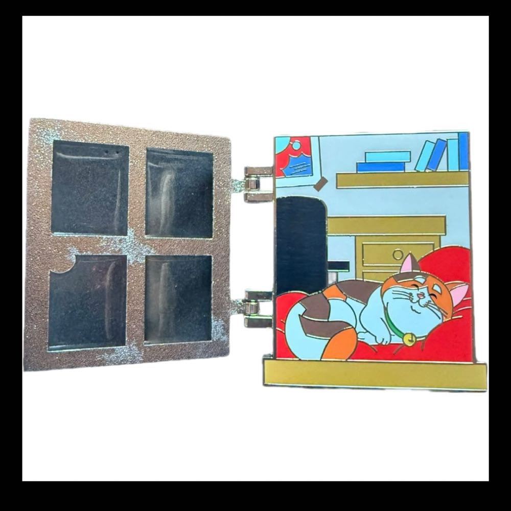 Mochi  pin collectible - Main Image 2