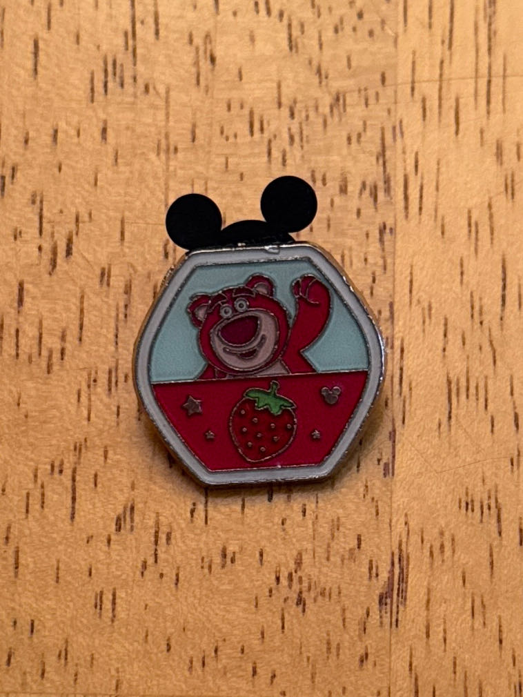 2023 Riviera Resort Stocking Set Pascal