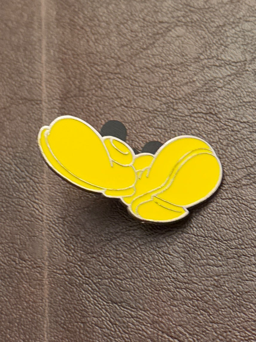 Pokémon Center: Pawmi Pokémon Pin