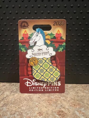 Mickey Hand Set Pinocchio