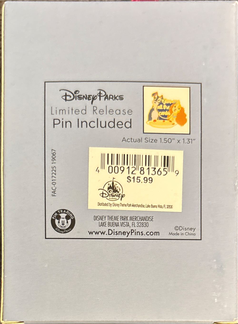 Lady & The Tramp Holiday Ornament Pin Bella Notte Spaghetti Lr  pin collectible [Barcode 400912813659] - Main Image 4
