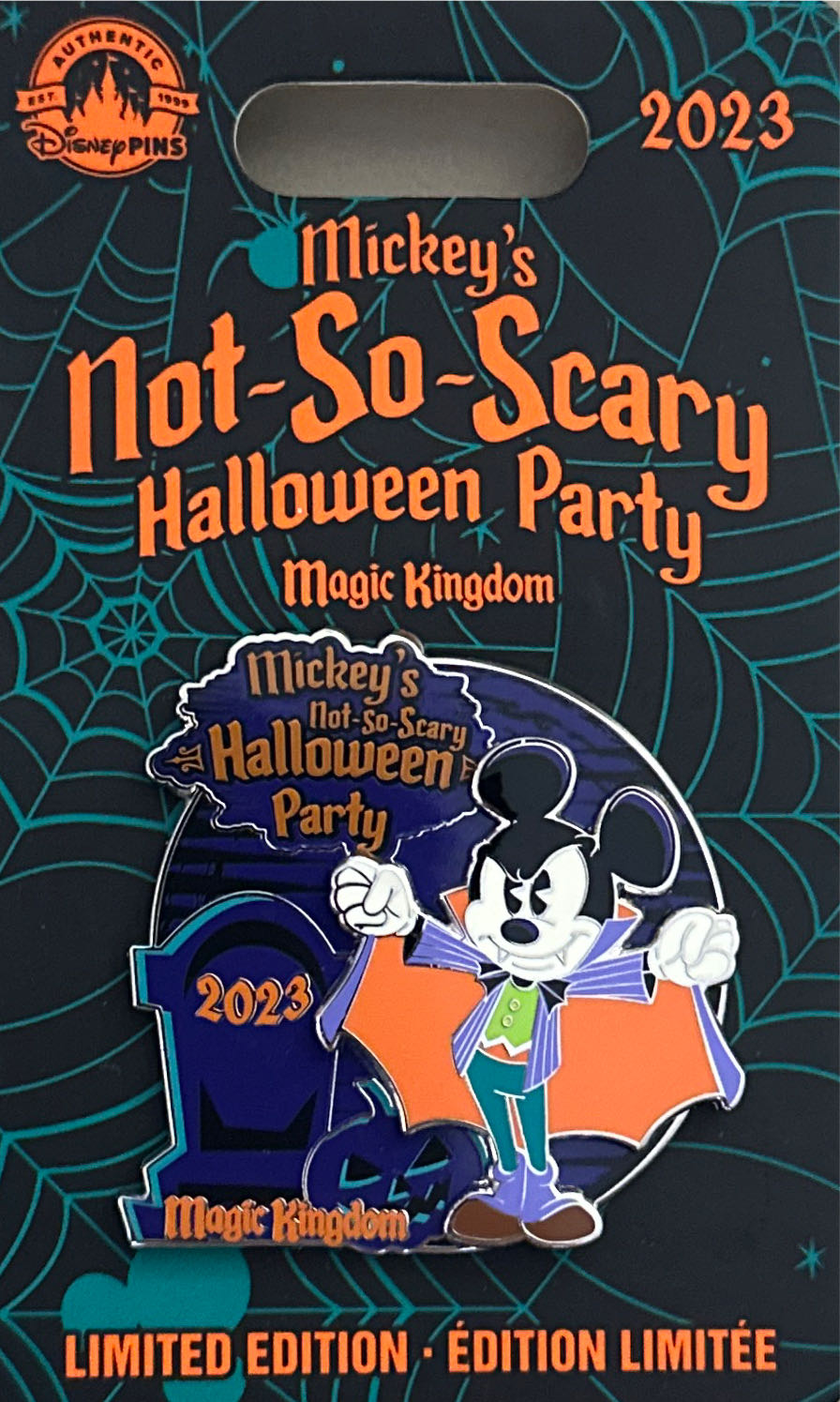 Lilo & Stitch - Stitch Wearing An Elf Costume