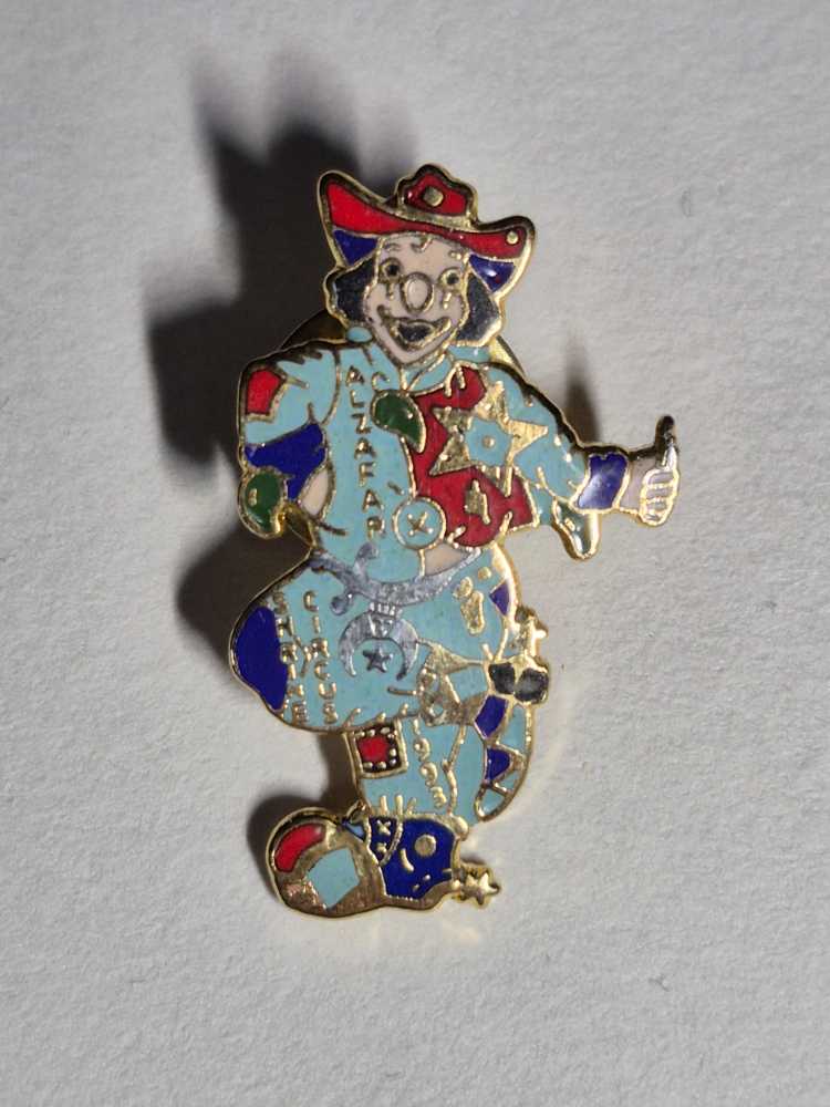 Disney Tokyo Disneyland Halloween Pin Mickey Minnie Mouse Goofy Pluto Pin