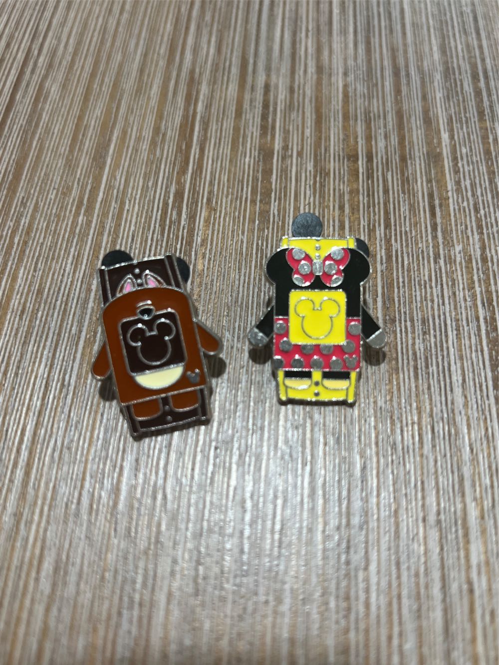 Magic Band Pin  pin collectible - Main Image 2