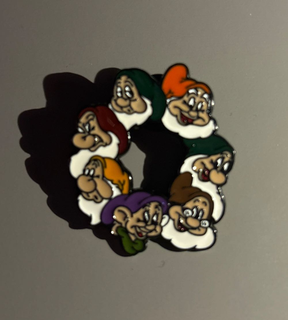 Oberon Hat Pin Badge