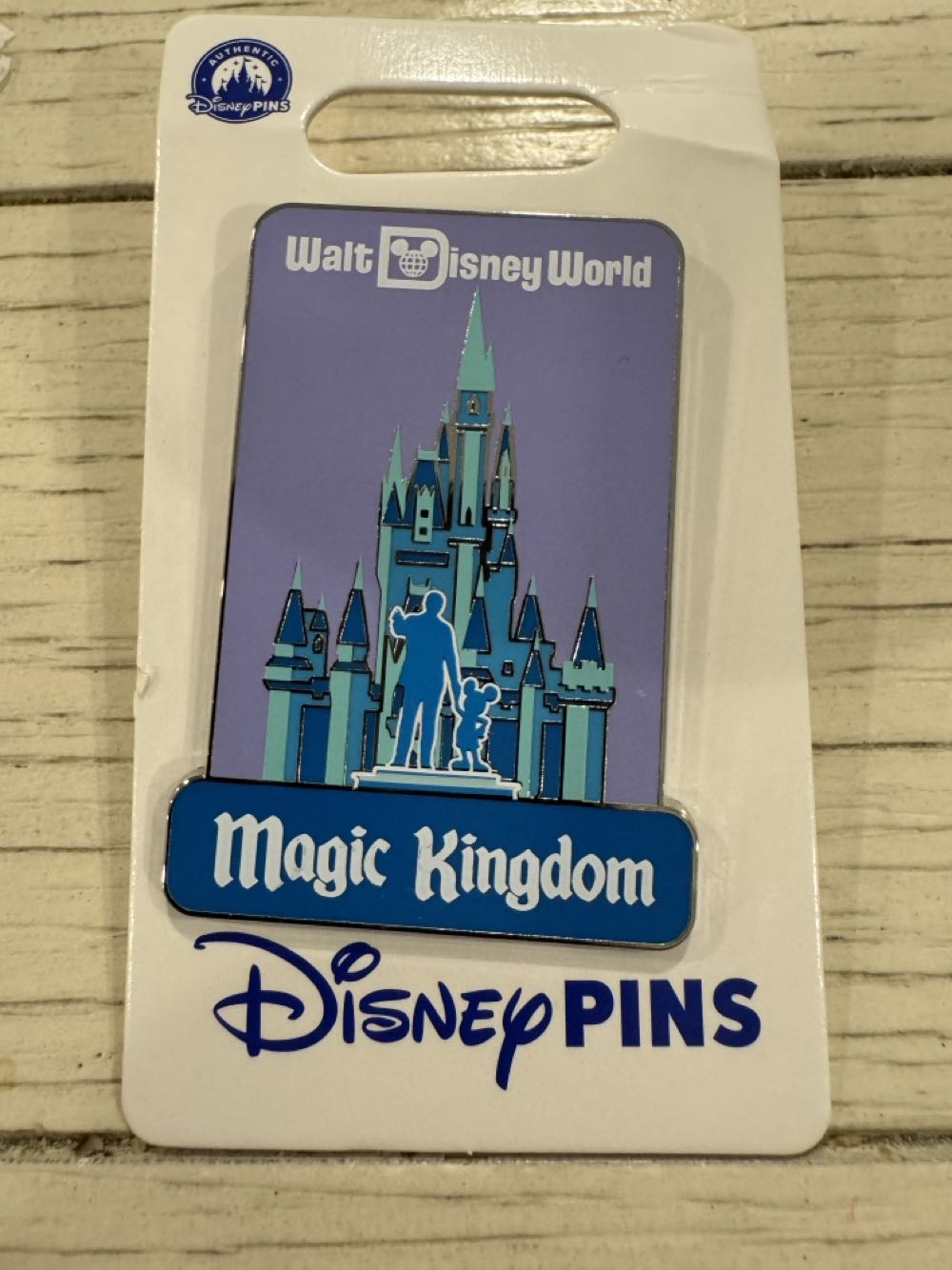 WDW: Park Icons - Magic Kingdom - Disney Parks pin collectible [Barcode 400987818764] - Main Image 2