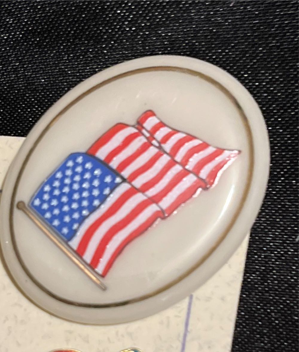 Yellow Ribbon With US Flag Pin