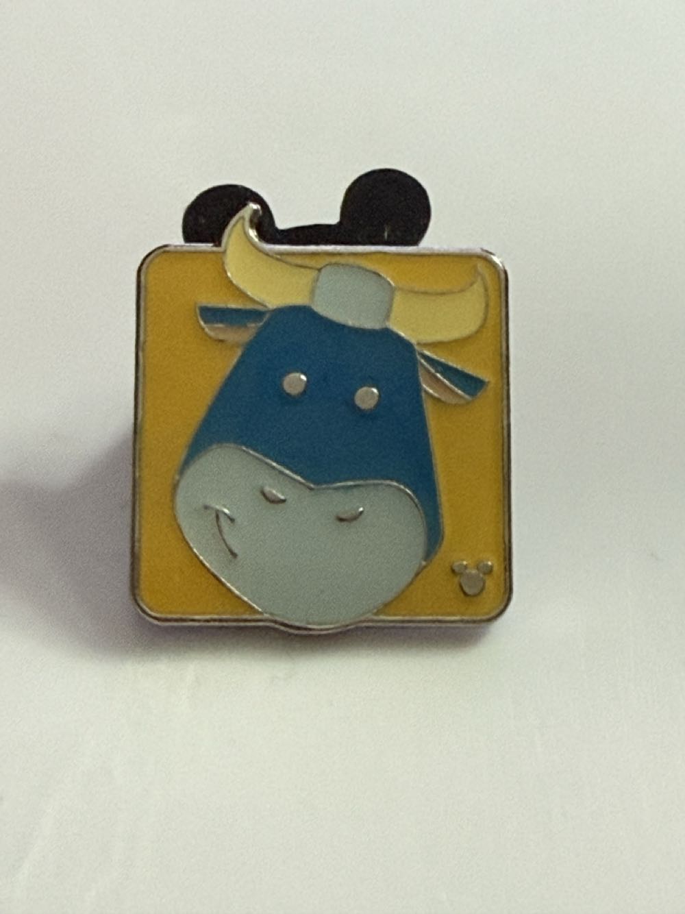 Disney Parks Trading Elena Of Avalor With Guitar 2” New