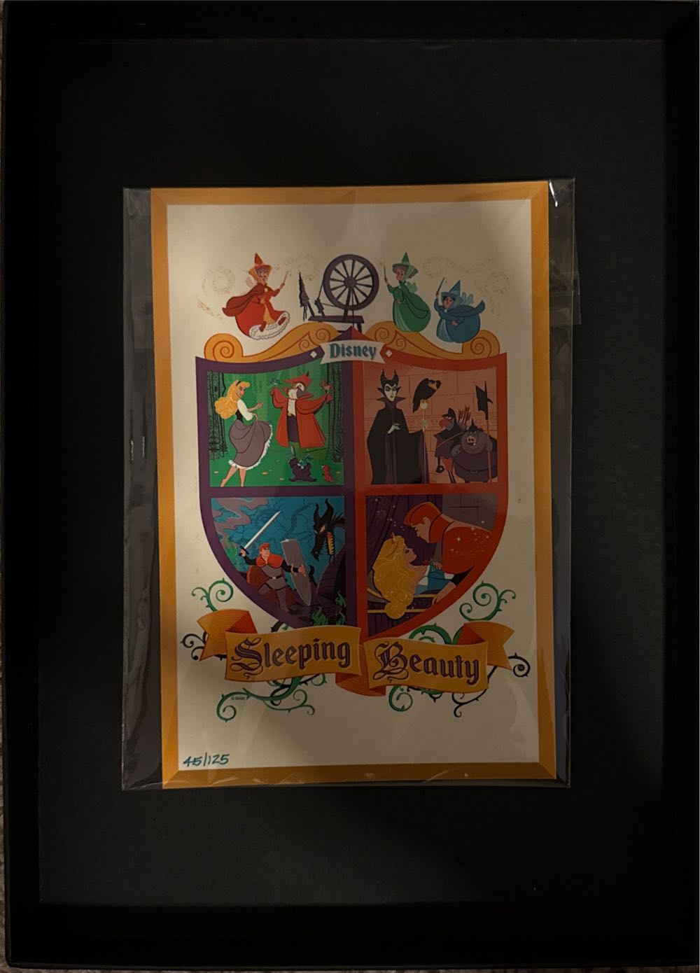 Sleeping Beauty Crest  pin collectible - Main Image 2